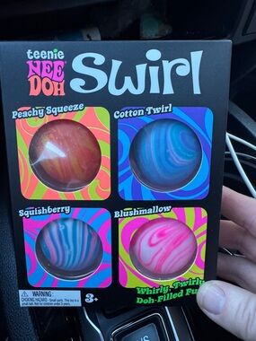 Needoh teenie swirl